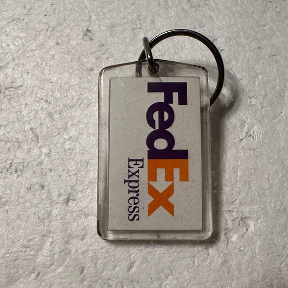 FedEx Keychain - Picture 4 of 4